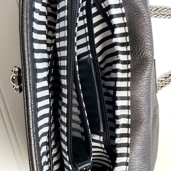 Charming Charlie Shoulder bag - Picture 5 of 6